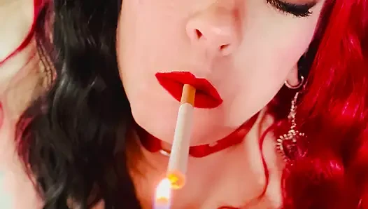 Dangling A Cigarette In This Quick Smoking Clip From Tina Snua