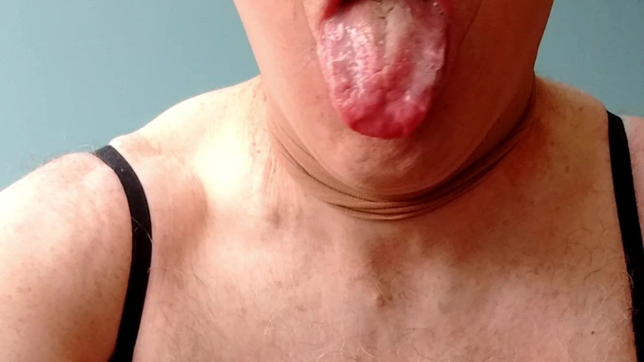 Licky licky slow motion fun