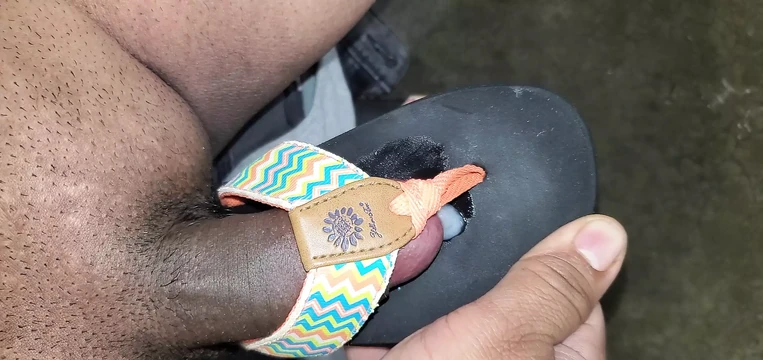 found flipflops in customer car