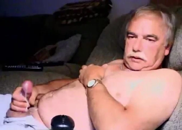 Hairy daddy wanking on cauch  again