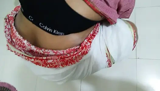 Stepson Fucked Stepmother While Cleaning House