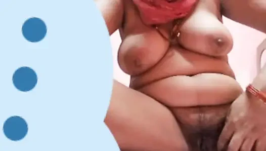 Desi gaw ki Bhabi apna boobs aur chut dikha rahi h.. kya mast chut h