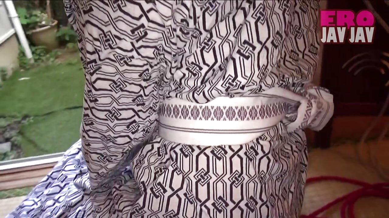 Υποθέσεις αναψυχής. Ο Chikako παρασύρεται σε απολαύσεις που γεννιούνται από την πλήξη. 55