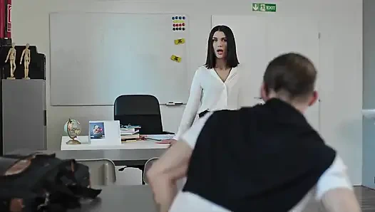 Versaute lehrerin friert ein und wird gefickt - jadilica von verdorbener schülerzeit, sex zu stoppen