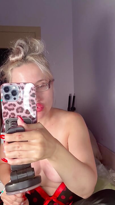 Cuckold Private Cam Worship - Goddess in Thick Eyeglasses, Wet Lips and Tongue Deep-throating Dildo While Teasing Tits for Cuck