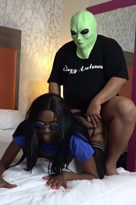 Directors cut melody the alien ass eater