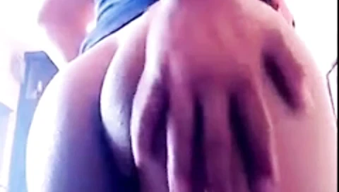 Jordanian porn video – Playing in my ass and dancing