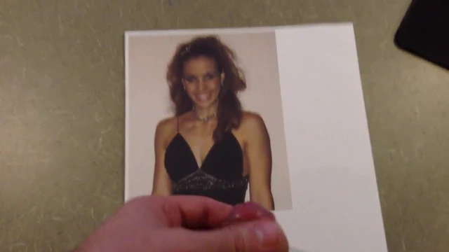 Cum tribute for Elianaslut