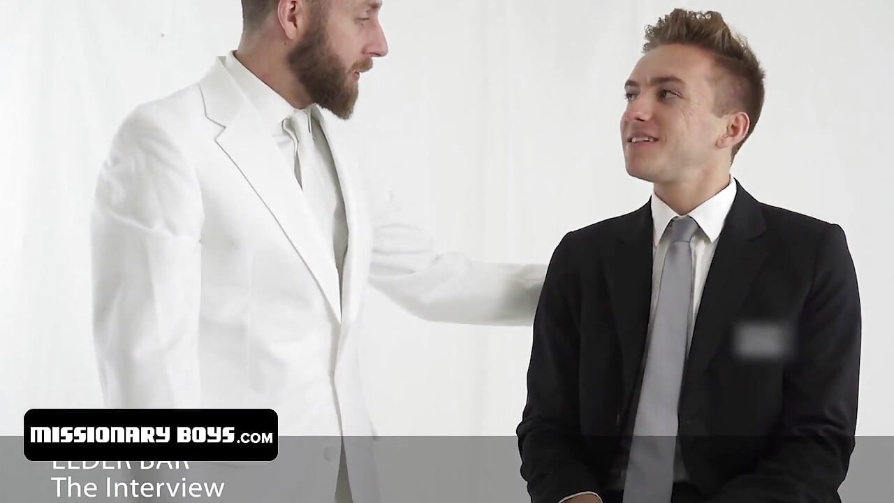 Lewis ประธานาธิบดีเงี่ยนลูบหนุ่มวัยใสจนเขาน้ําแตกเต็มรูตูด