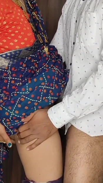 Spectacular moment from "Komal's husband has not paid the rent for three months."