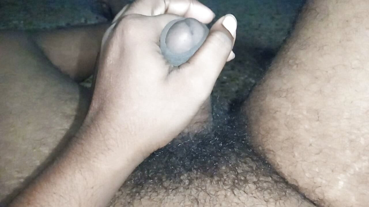 ديسي زوجة هندية يلحس كسها مع قبل الشفايف