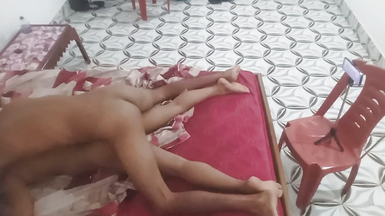 Dost ko bheka kar khub chhodaa