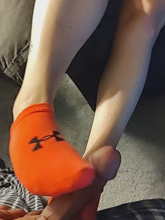 Hot Pink Under Armour Ankle Sock Footjob Sockjob - White & Blue Ankle Sock Handjob Cumshot