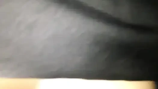 Mein großer schwanz wird gelutscht und fickt ein mädchen mit dicken titten in einem hijab, und ich komme auf ihr gesicht.