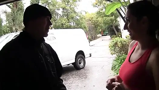 Chubby slut takes a nice cock in her sweet pussy