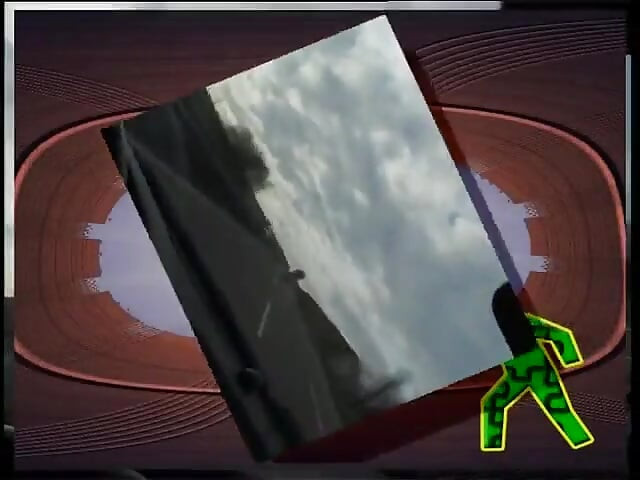 Asyalı ateşli kız beyaz yarakla sikiliyor