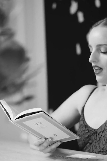 Oda histerični literaturi s Charliejem Fordeom i Amber Moore