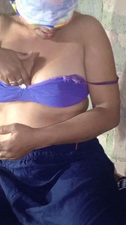 Epic moment from "bhabhi ko raat me jor se choda in house Hindi audio. step sister ki chudai."