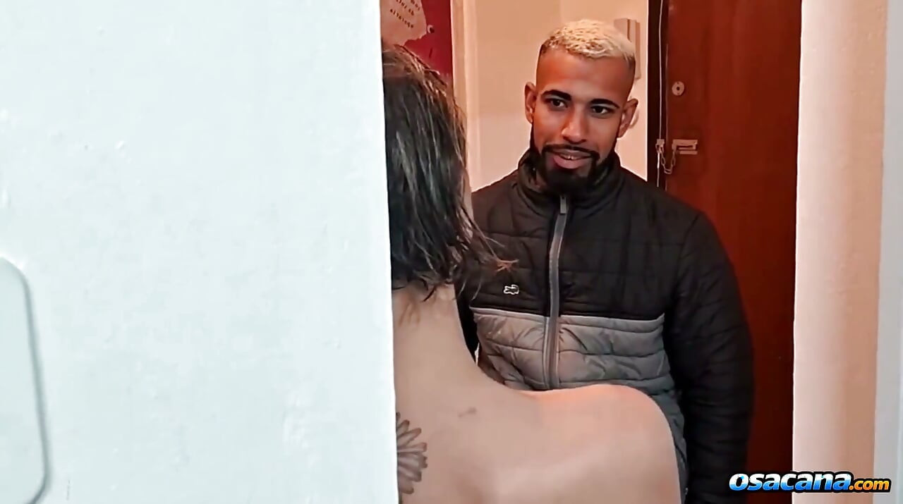 Gifted Pushes Dick Deep