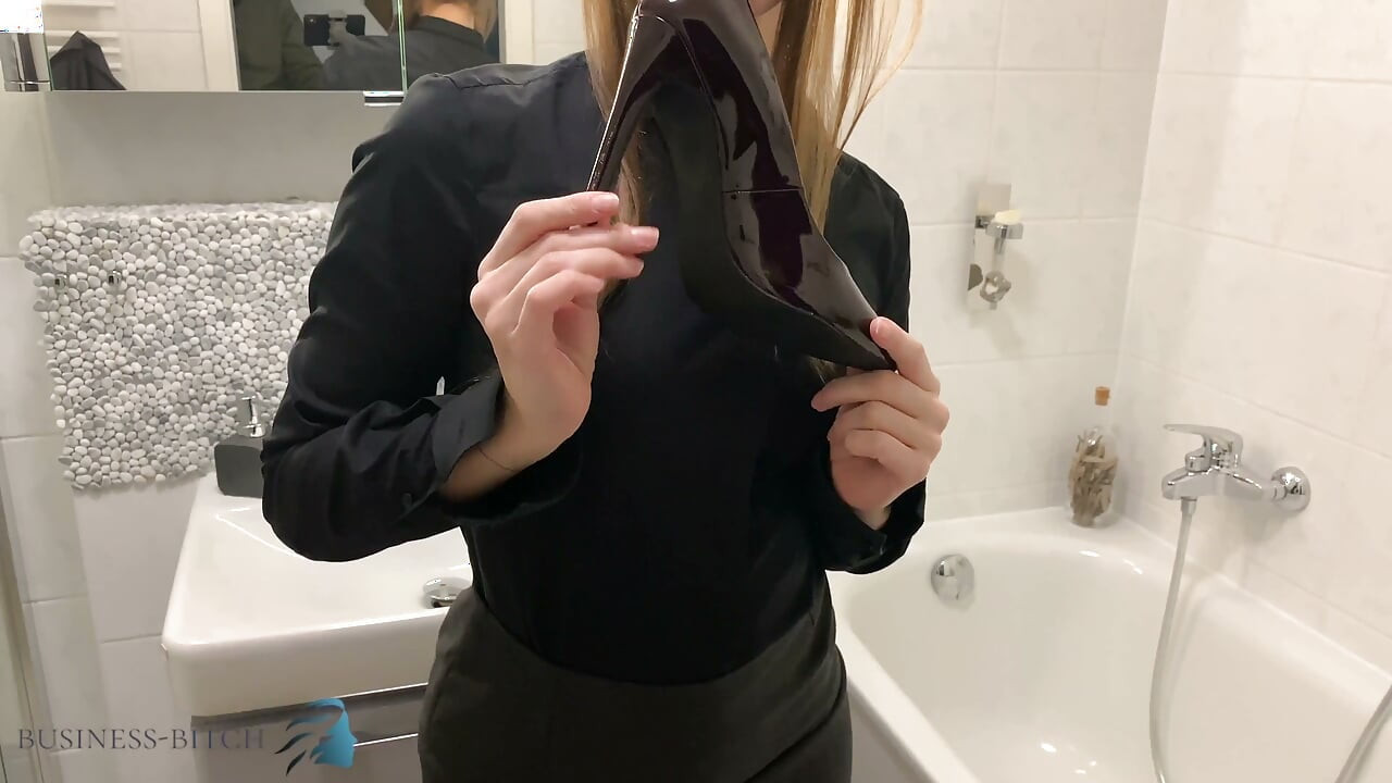 Assistant undress after work sexy shower