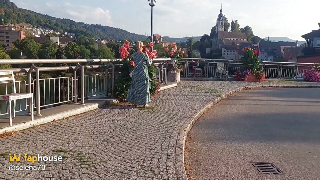 Reife Blonde Ehefrau Genießt Täglichen Sex