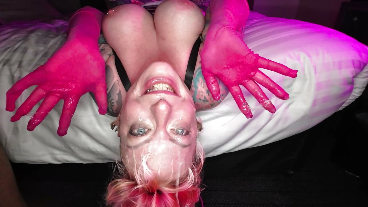 British Pink Haired Aheago Punk Piggymouth Gets Anal Fucked and Opened Up! (Prolapse) !!
