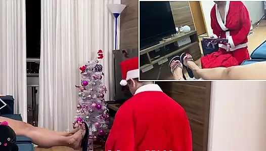 Goddess Kiffa - Bad Girl Tricks and Steals Santa Gifts Ep 2
