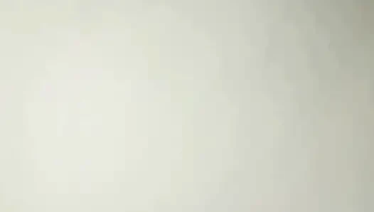 Он кончил в рот пышногрудого блондина.