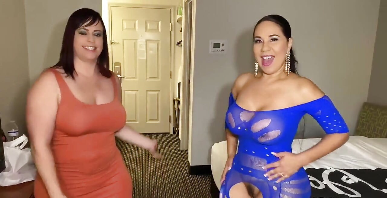 Peituda rabuda em sexo a três com Rainha Rogue e Virgo compartilham meu pau grande!