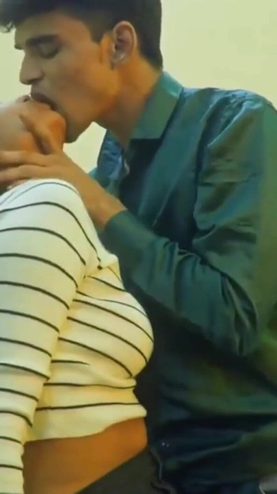 Indian hot desi stepsister sex in hindi audio | Clip 1