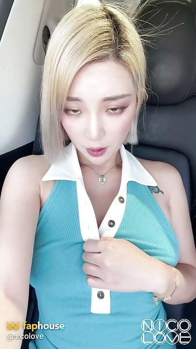 Nico Love Close-up Fingering Herself in Car