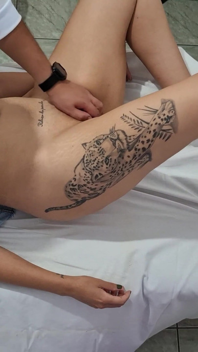 代わりの整形外科医は本当に変わっていました。 | クリップ 2