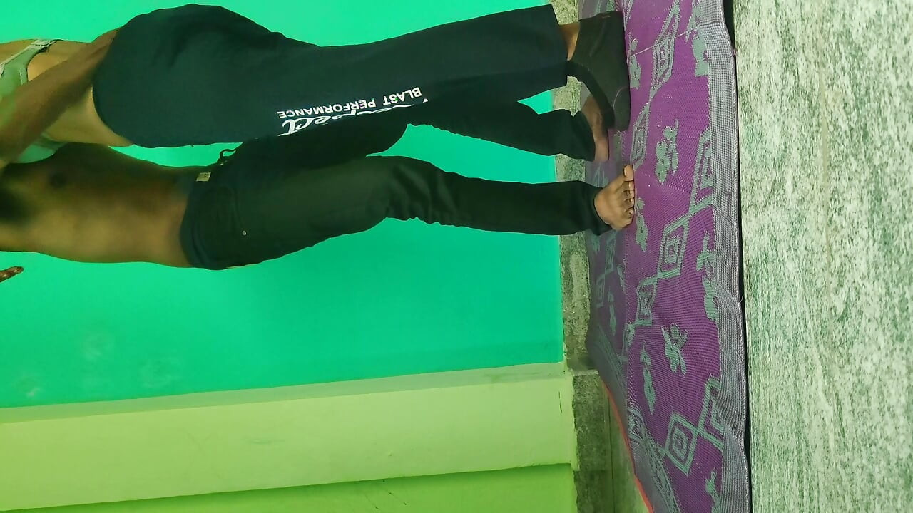 तेलुगू बुथुलू पत्नी आणि नवरा सेक्स व्हिडिओ