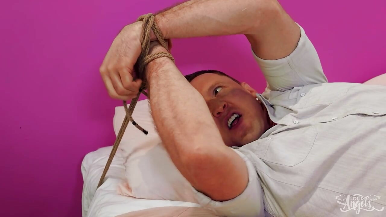 TRANS ANGELS - Pierce Paris Cums On Pixi Lust's Feet, Then Tastes His Own Cum From Them