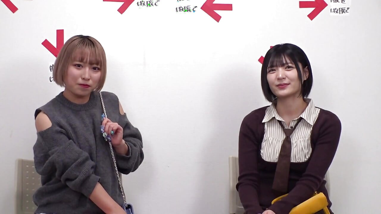 Part 1: Friendly College Girls Compete! Face that way and face off in a showdown! At the tips of her fingers are intense punishment games with sex! The game heats up with advanced psychological warfare! The first to get naked is the one who gets a big dick, instant penetration, intense pounding raw!
