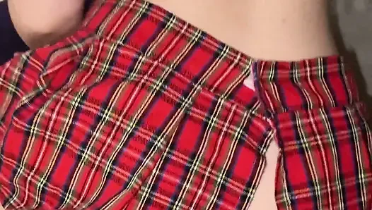 Mahasiswi nakal ini ngentot gurunya sendiri selesai kelas - deepthroat & doggy pov