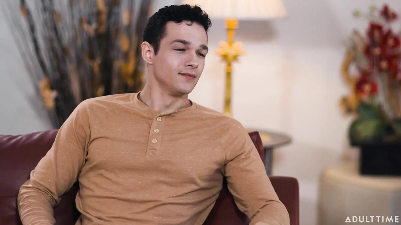 Cậu bé của mẹ kế - thiếu niên nội tiết tố có mong muốn mạnh mẽ về những điểm tham quan shay của mẹ kế nóng bỏng của mình