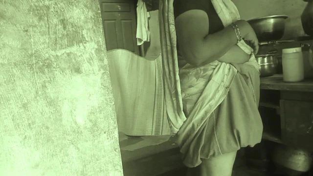 Indian housewife cooking romance porn video