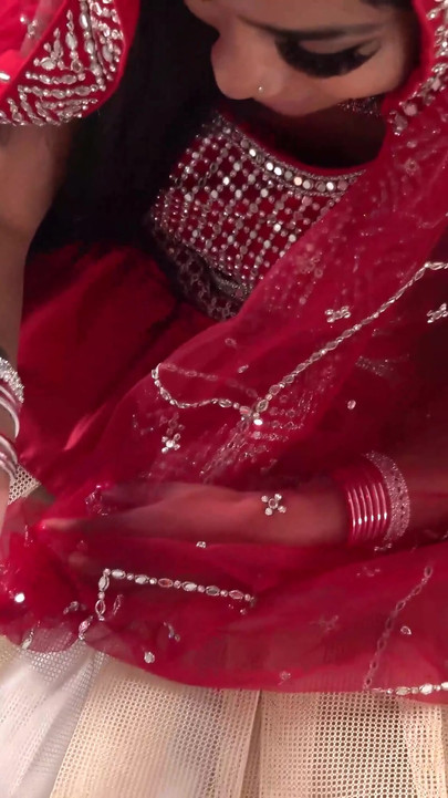 Mesti berkongsi detik daripada "pengantin remaja desi India sebenar dikongkek pantat dan pepek pada Suhaag Raat"