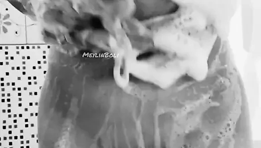 STEPSISTER SENDS ME INTIMATE VIDEO TOUCHING HERSELF IN THE SHOWER WHILE TAKING A SHOWER