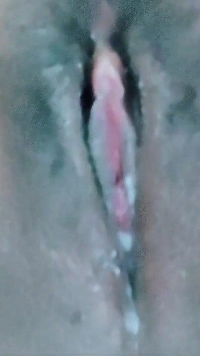 jaab paati gaya bahaar taab bhabhi ne daali baadi dildo apni chut ki andaar desi xxx | Clip 2
