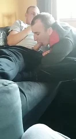 Straight guy gets blowjob