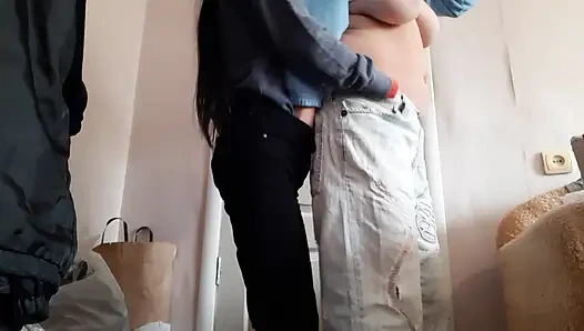 Meine freundin und ich verstecke uns vor allen, dass wir lesben sind