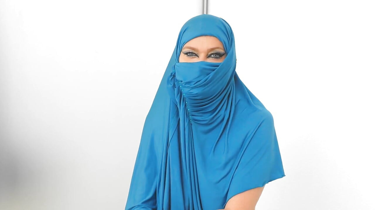 Muslim Strap-on Goddess & Hooded Slave: Chastity, Facesitting, Deep Pegging