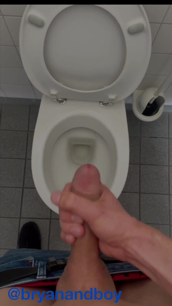 Must-share moment from "Bryan and Steve's cumshot compilation"