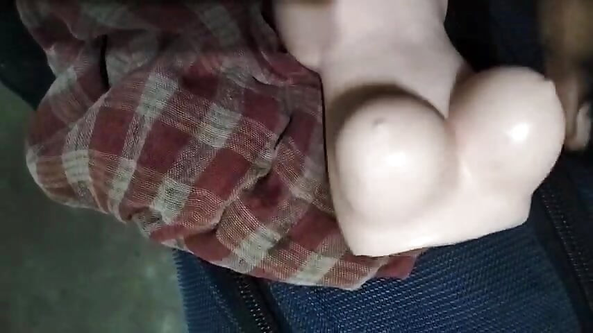 操緊逼和性感的奶子