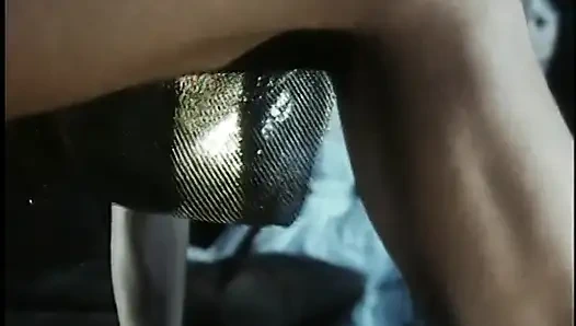 Cewek muda suka kontol keras