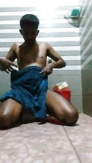 Headmaster Shithin Fap Piss On Clothes