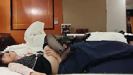 Pov amatir - asisten wanita kantoran menggodaku dengan penderitaan saat dia muncrat di memeknya - seks creampie - sepong kontol - cosplay