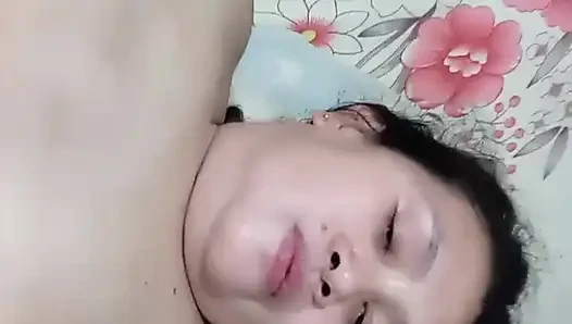Sikimi amına sokuyorum ne iyi bir his